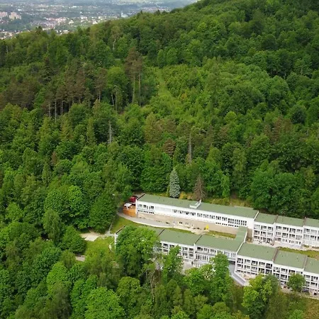 Barbara Ustron, Sun & Snow *